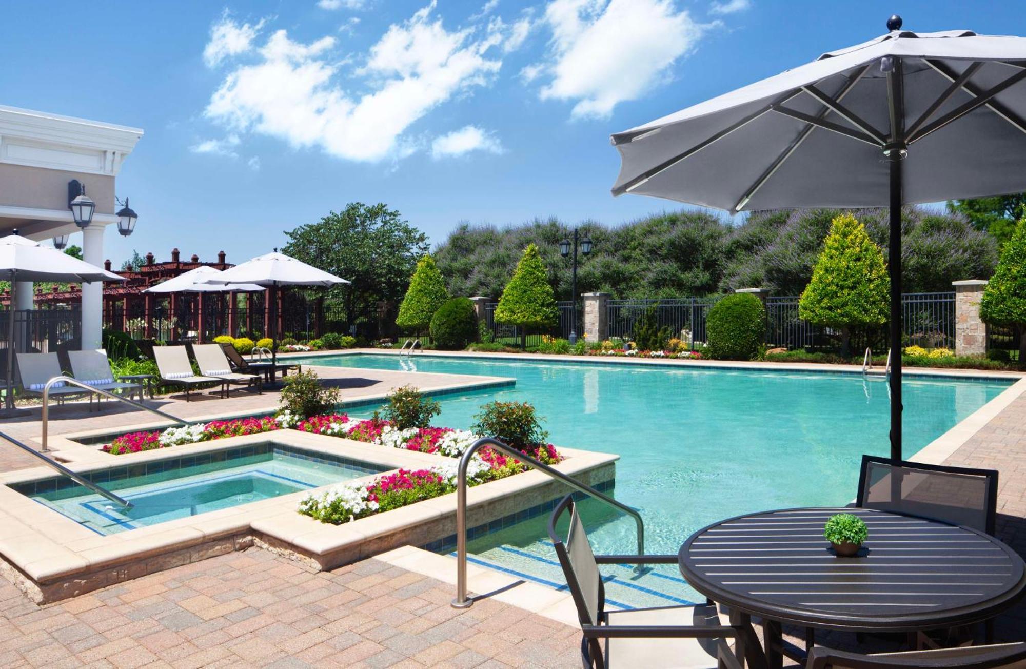 Hilton Dallas Southlake Town Square Экстерьер фото